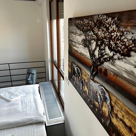 Luxury Penthouse At The Historical Centre With Free Parking Lägenhet Bratislava Exteriör bild