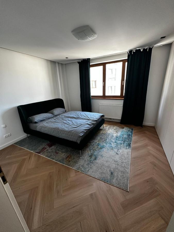 Luxury Penthouse At The Historical Centre With Free Parking Lägenhet Bratislava Exteriör bild